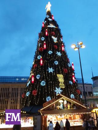 Weihnachtsmarkt Dortmund mit größtem Weihnachtsbaum